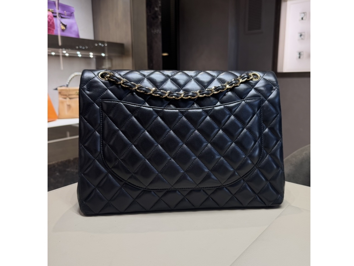 Chanel Maxi Jumbo Nero