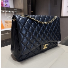 Chanel Maxi Jumbo Nero