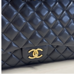 Chanel Maxi Jumbo Nero