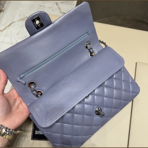 Chanel Timeless Media Glicine