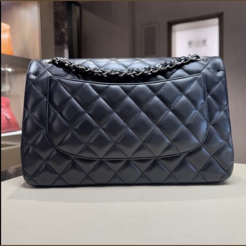 Chanel Jumbo Nero