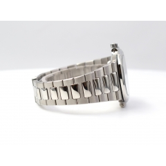 3800 Like new - Service Patek