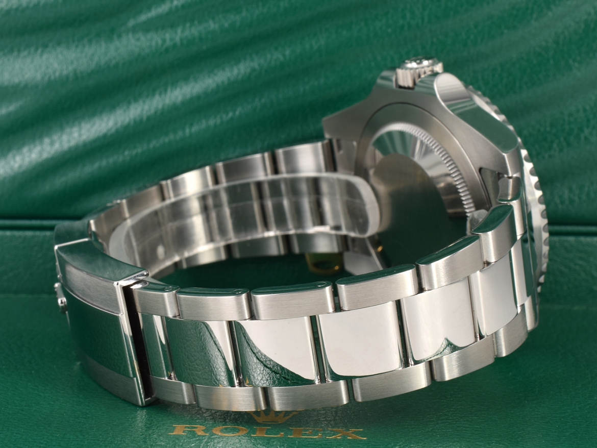 126710BLNR Oyster "Batman" - New 2021