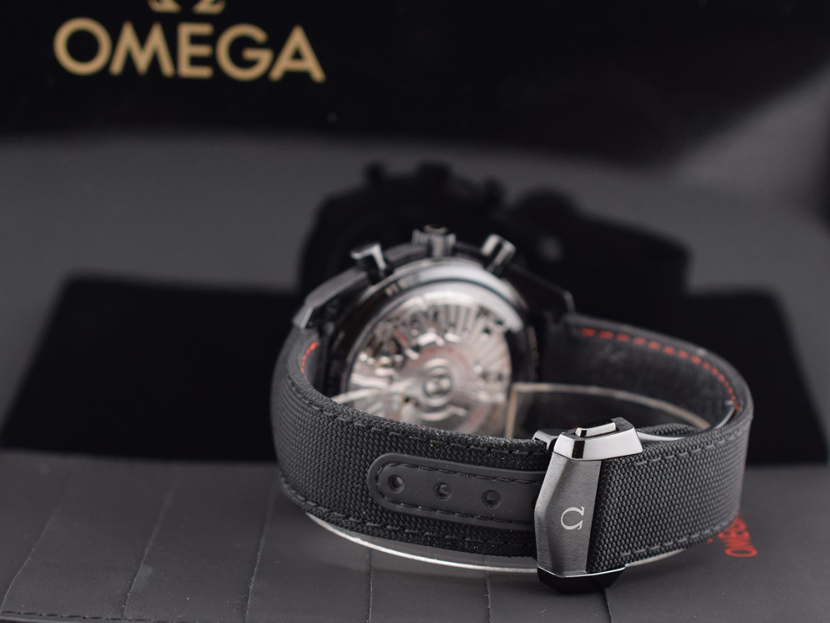 Professional Moonwatch Dark Side of the Moon