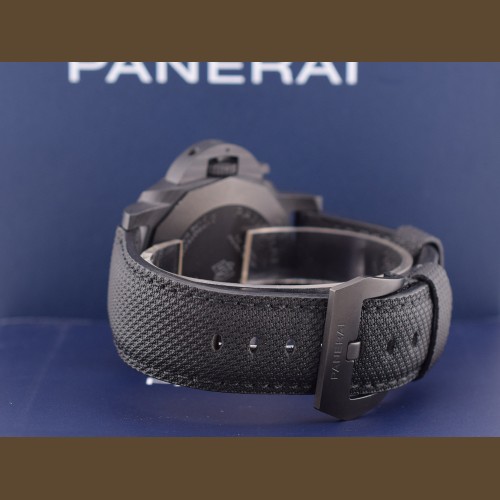 Chrono Carbotech Chronograph 44mm. PAM01219