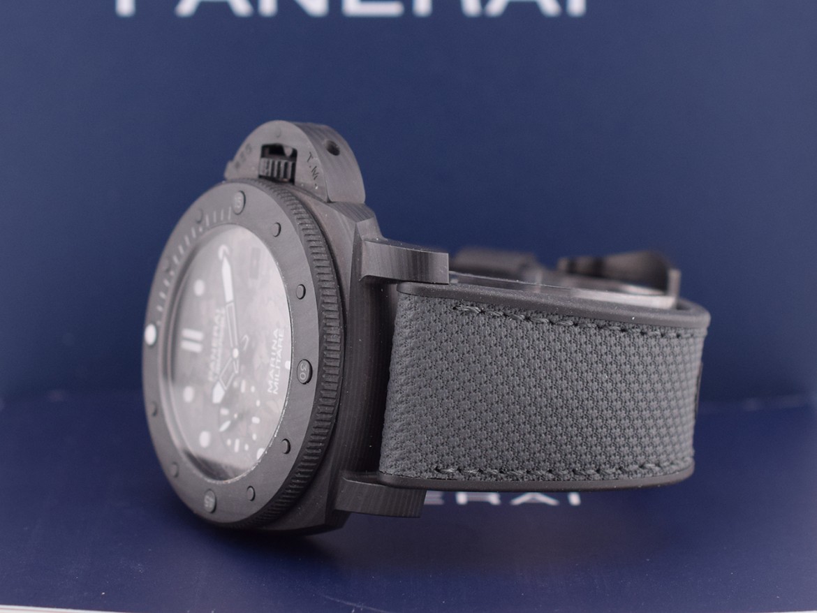 Submersible Marina Militare Carbotech Ref. PAM02979