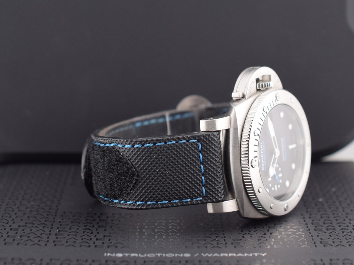 Submersible PAM00973 New