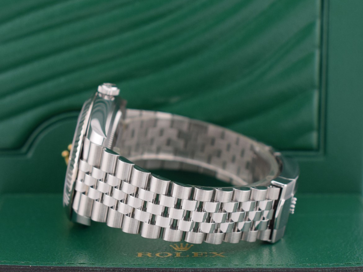 41mm Motif Blue Dial New