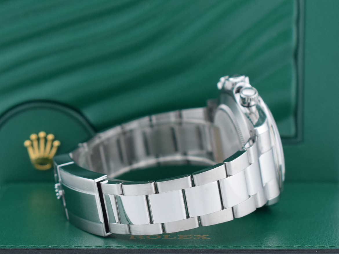 116520 - APH Chromalight  - Full Set Like New 2016