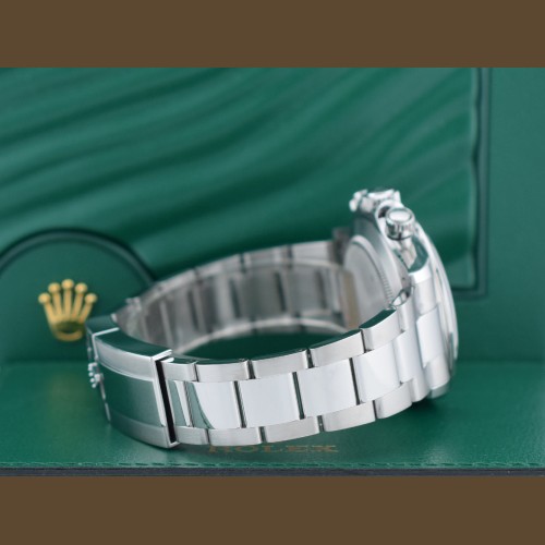 116520 - APH Chromalight  - Full Set Like New 2016