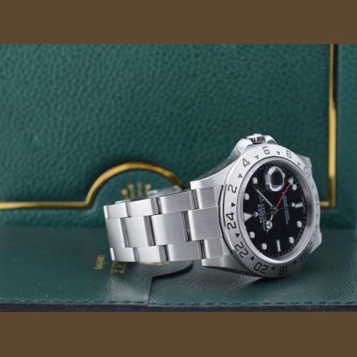 16570  SEL - LIKE NEW 2005