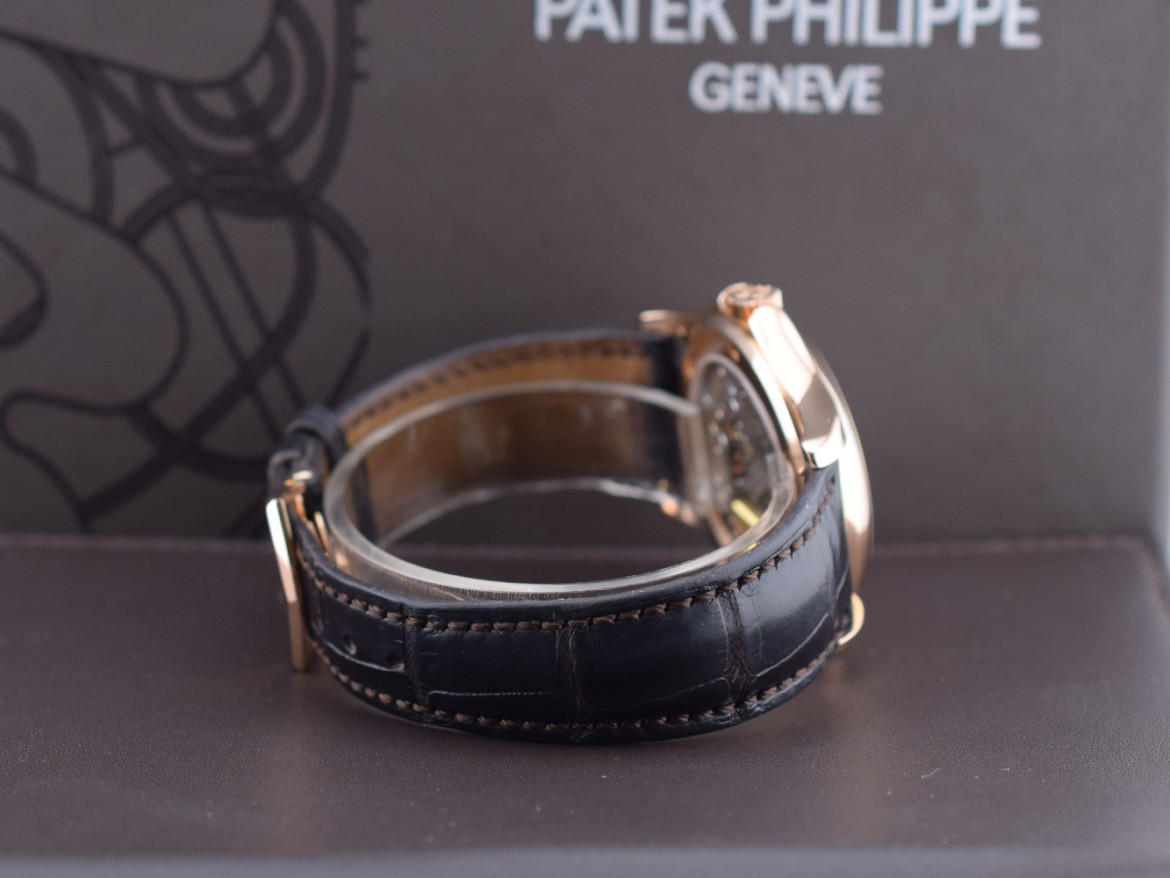 5130R-00 Rose Gold World Time Like New