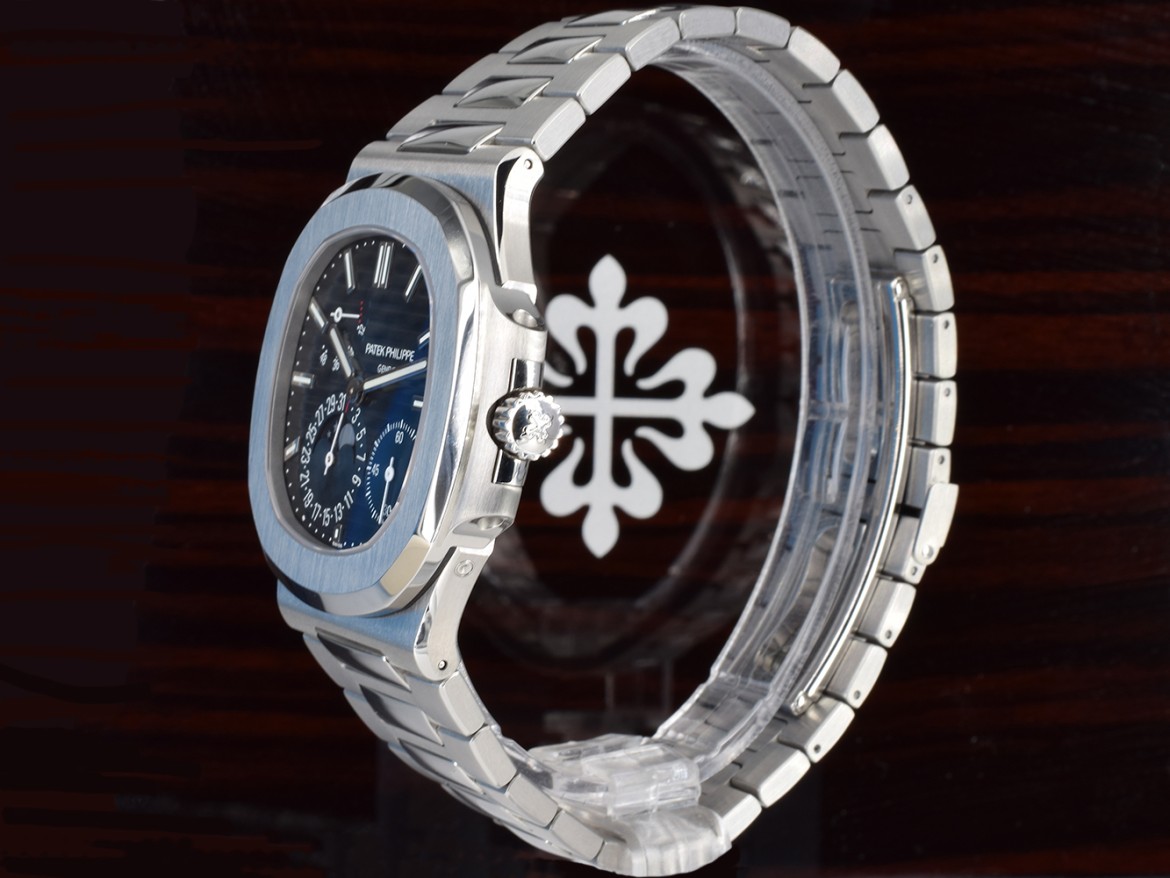 5712 Like new Full Set 2019 ITA