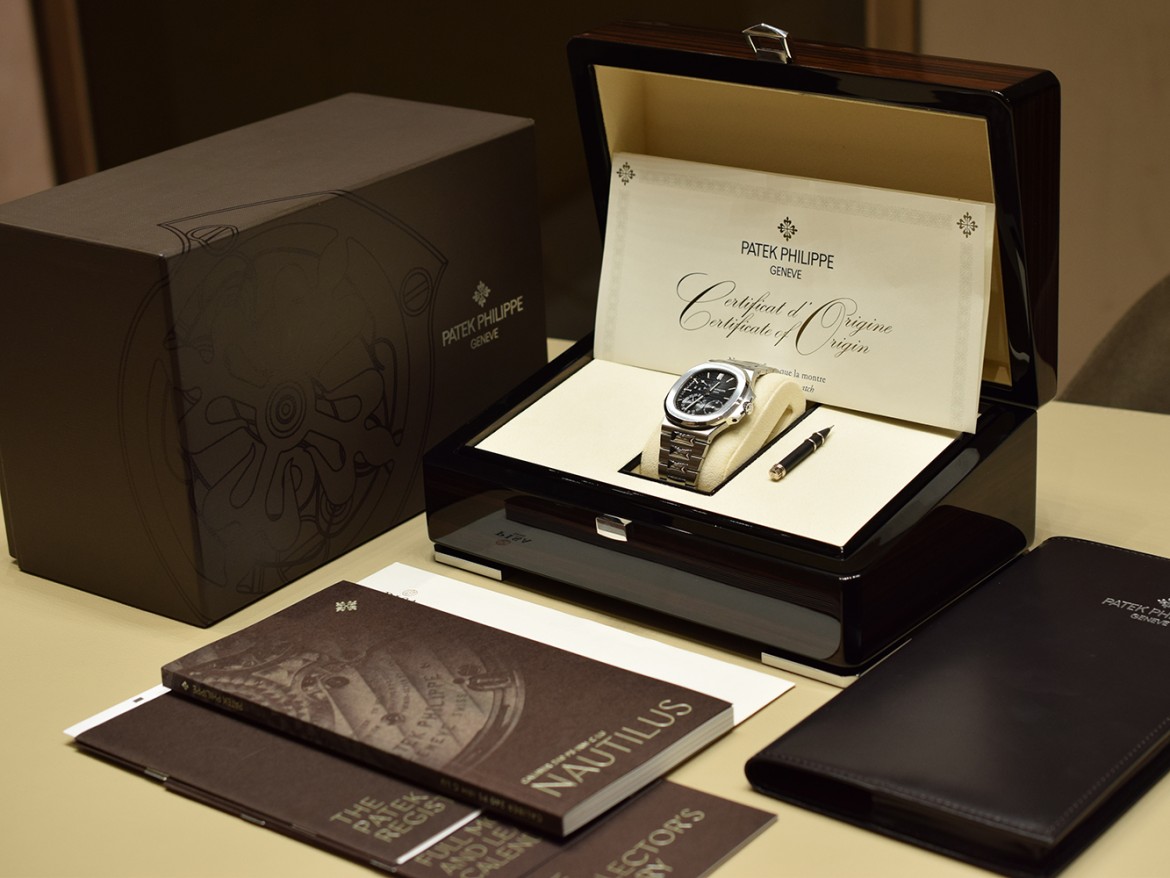 5712 Like new Full Set 2019 ITA