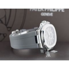 5726A-001 Like New 2014 - Full set