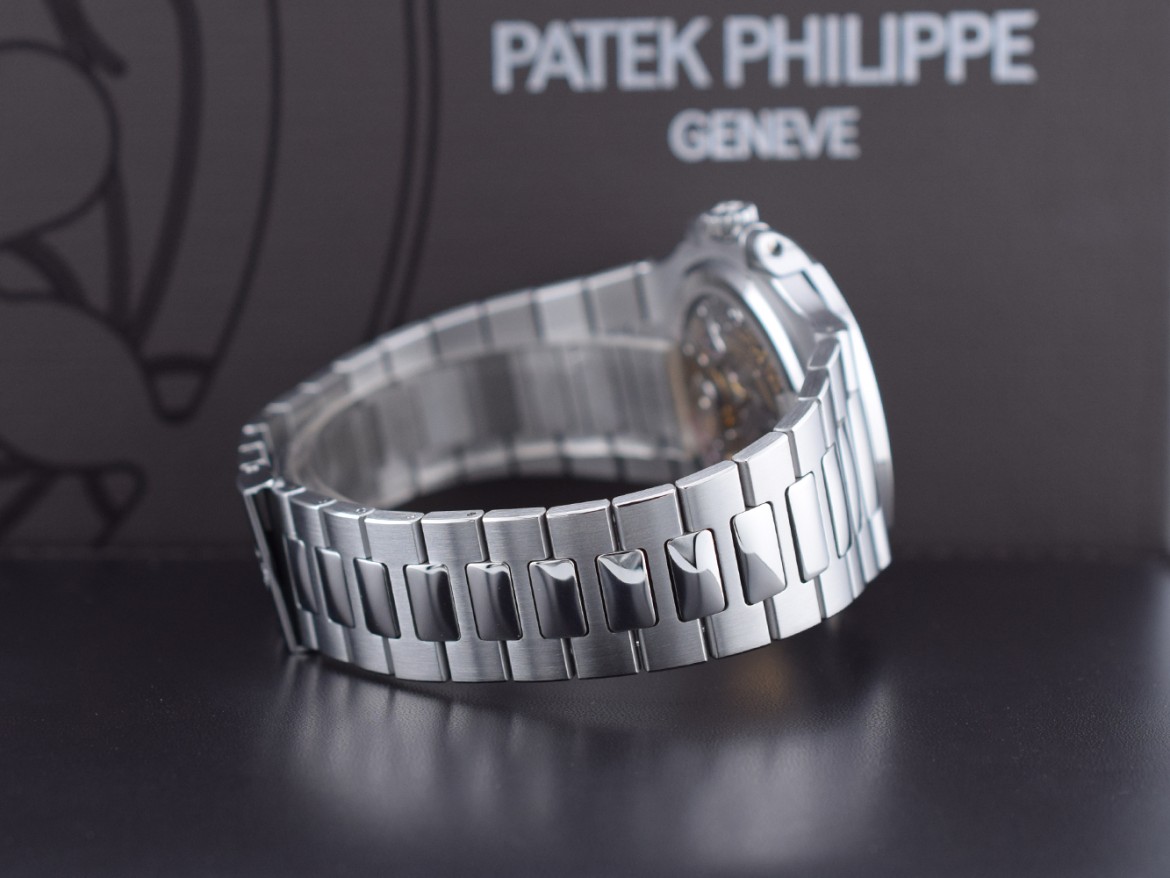 5712 Like new Full Set 2019 ITA