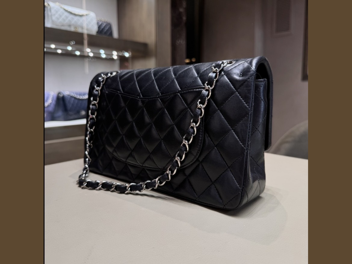 CHANEL CLASSIC MEDIUM 11.12