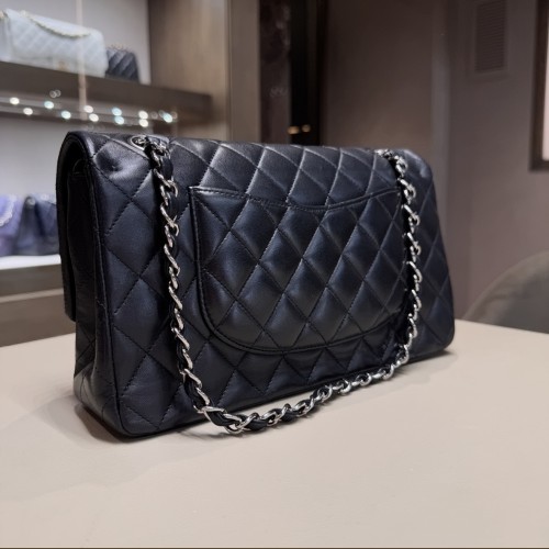 CHANEL CLASSIC MEDIUM 11.12