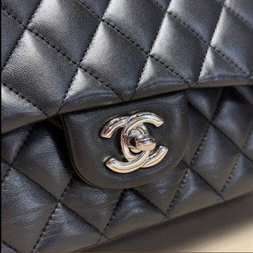 Chanel Timeless Media Nera