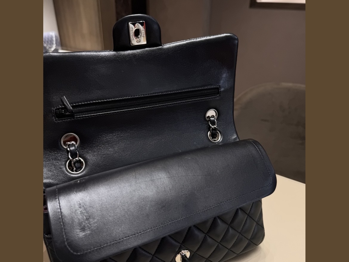 CHANEL CLASSIC MEDIUM 11.12