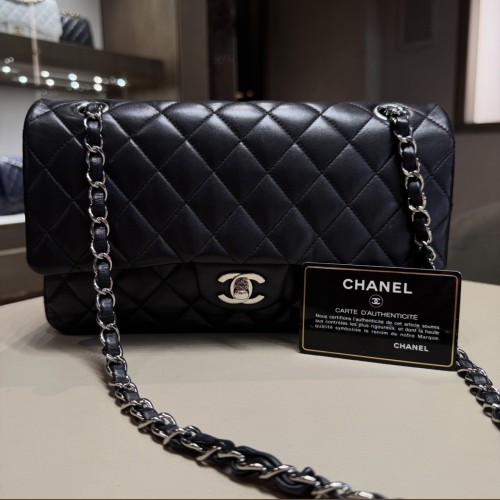 Chanel Timeless Media Nera