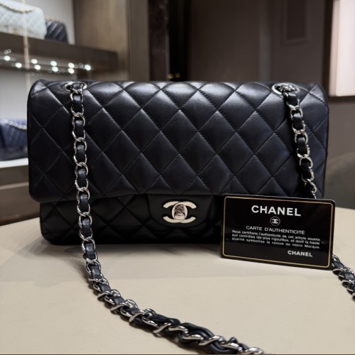 CHANEL CLASSIC MEDIUM 11.12