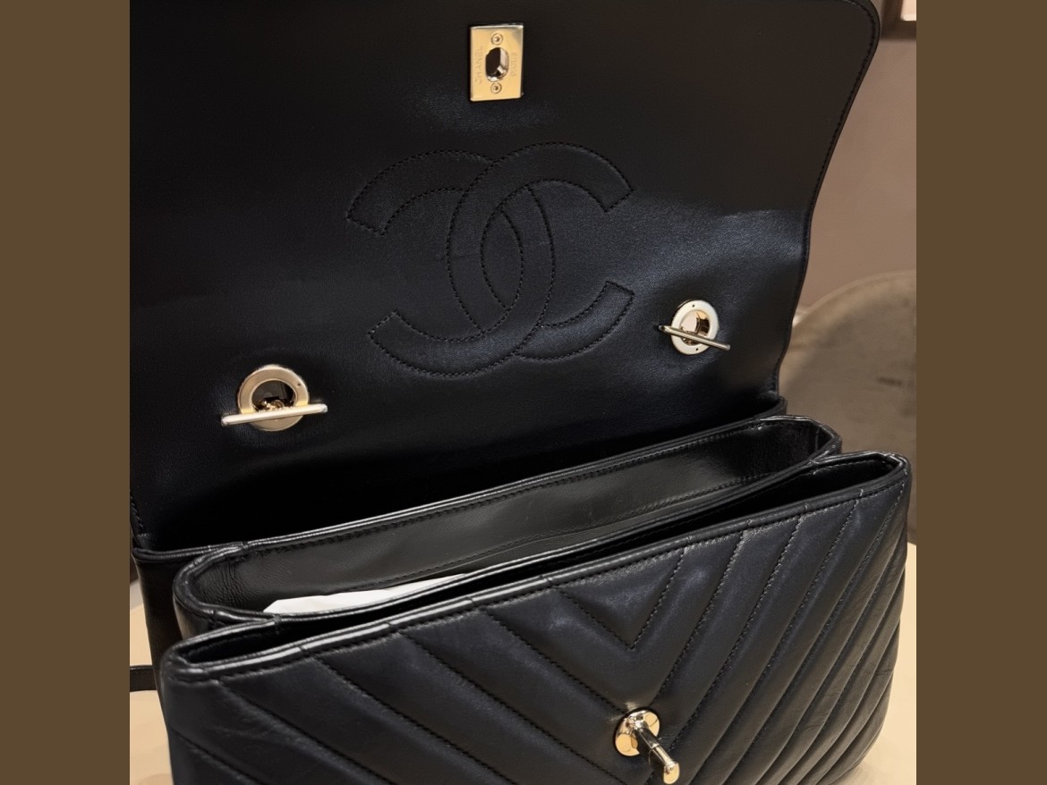 CHANEL TRENDY CC