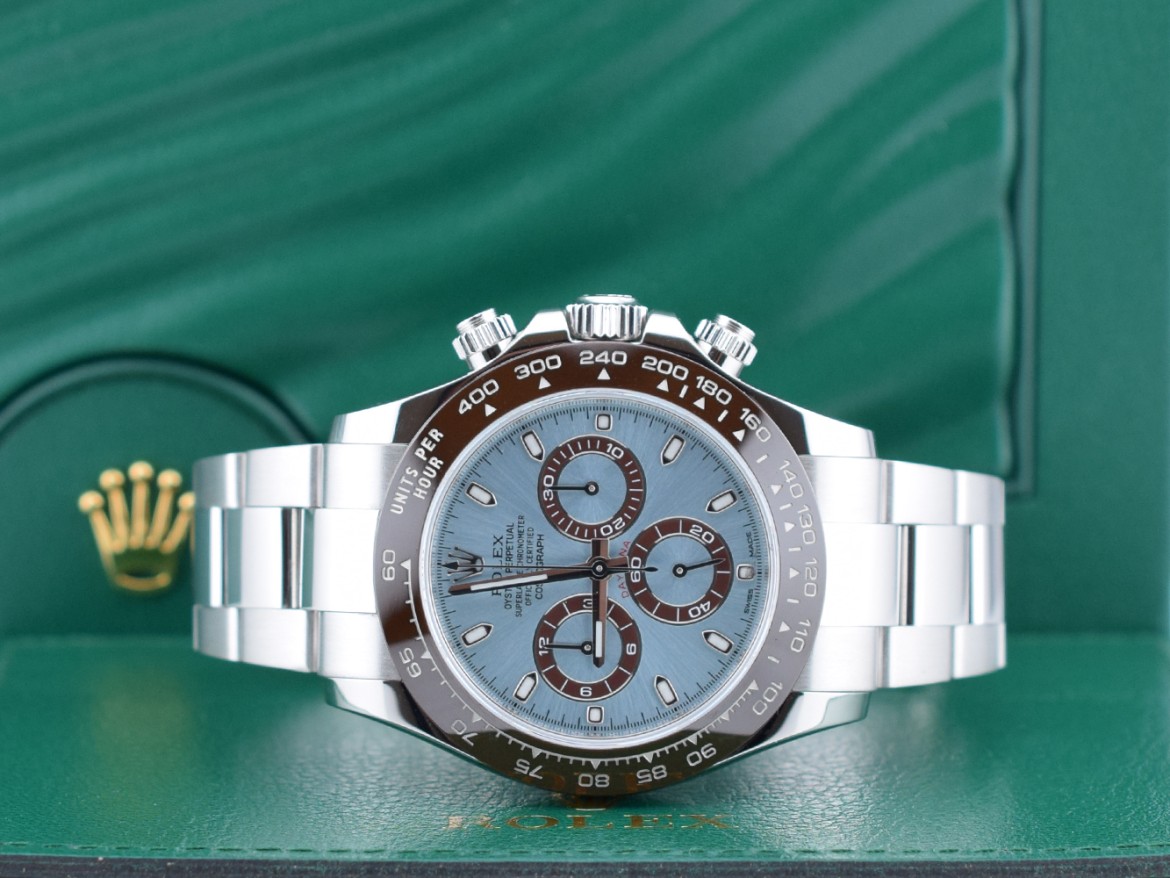 116506 Platinum - Like New 2019