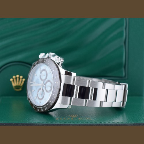 116506 Platinum - Like New 2019