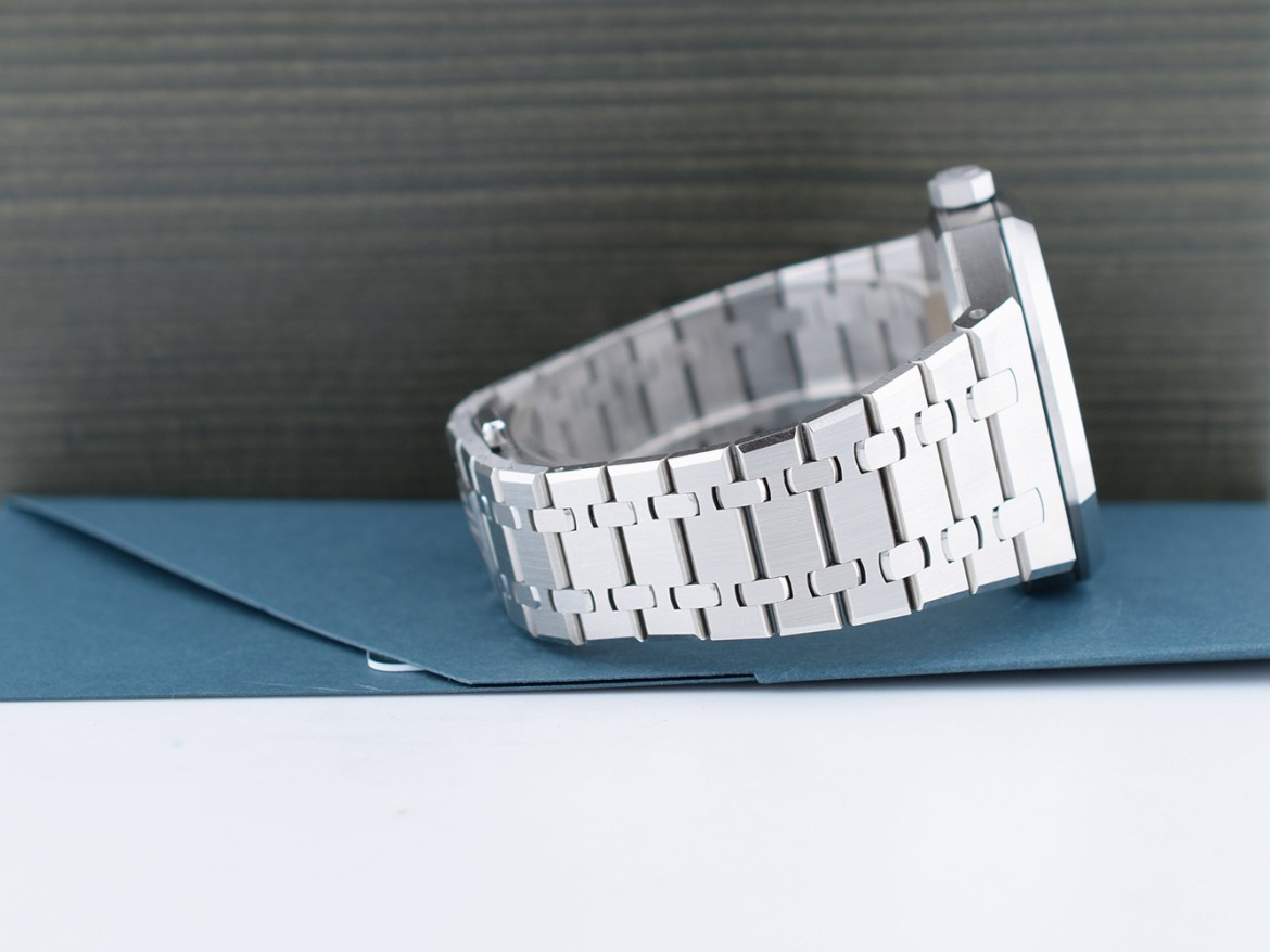 Green Dial Like New Full Set  2025