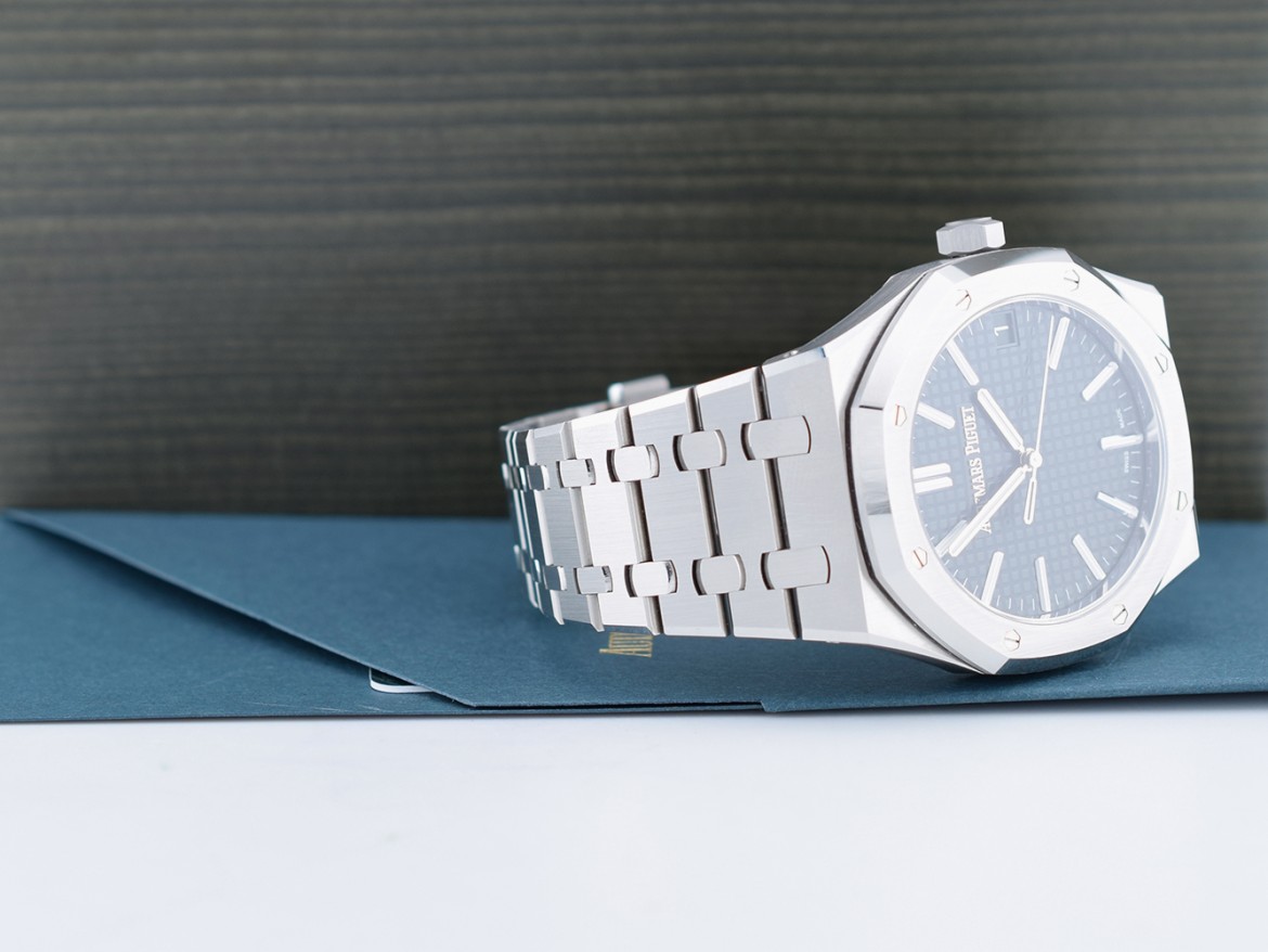 Green Dial Like New Full Set  2025