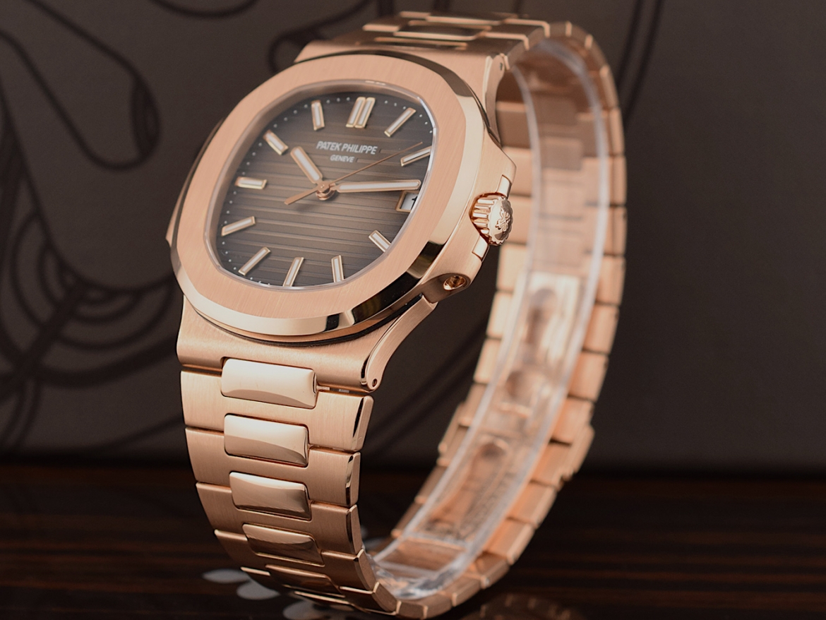 5711/1R-001 Like new 2016