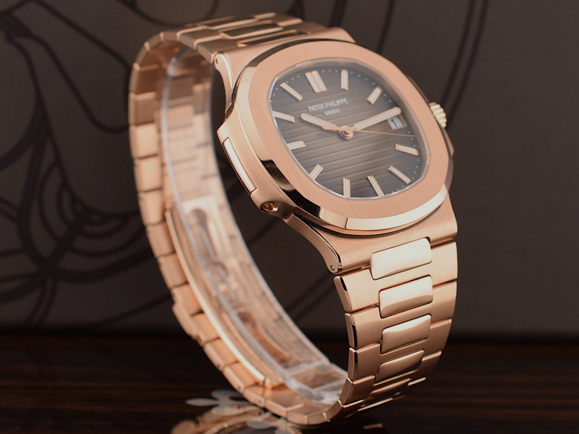 5711/1R-001 Like new 2016