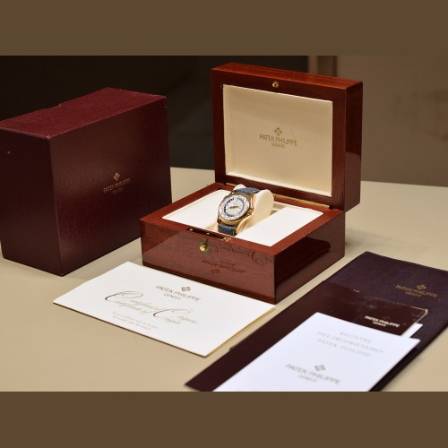 5110J-001  World Time Full Set Like New