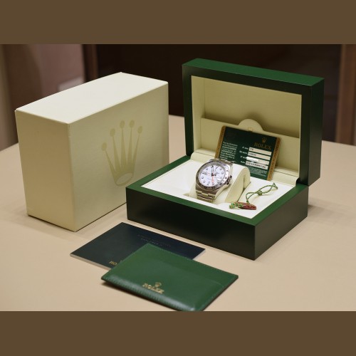 216570  White 42mm Like New Full seet 2013 ITA