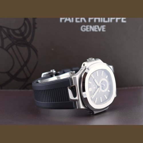 5726A-001 Like New 2010 - Full set