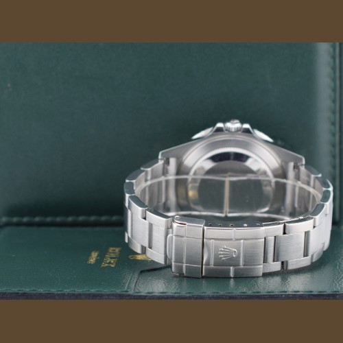 16710 SEL   full set 2004