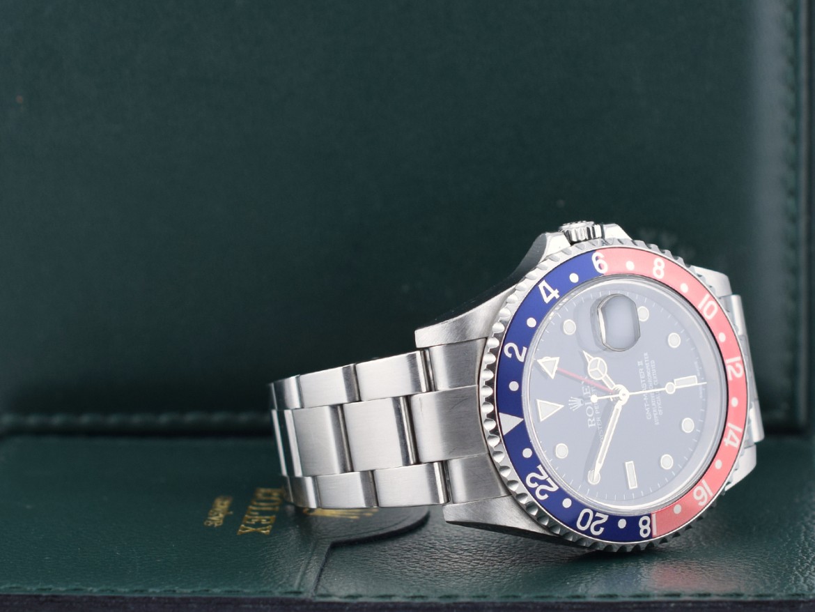 16710 SEL   full set 2004