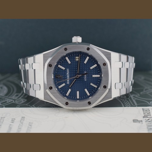 15300ST Blue & White dial - Like new 2010 39mm