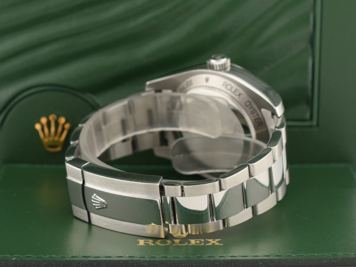 116400GV Like new 2009 - Full set