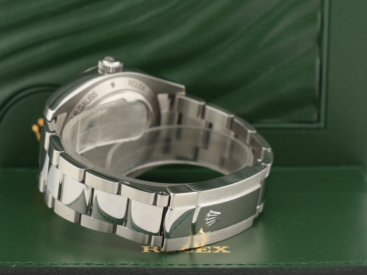 116400GV Like new 2009 - Full set