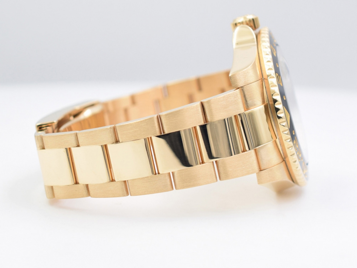 116718LN Green 2011 - Full set