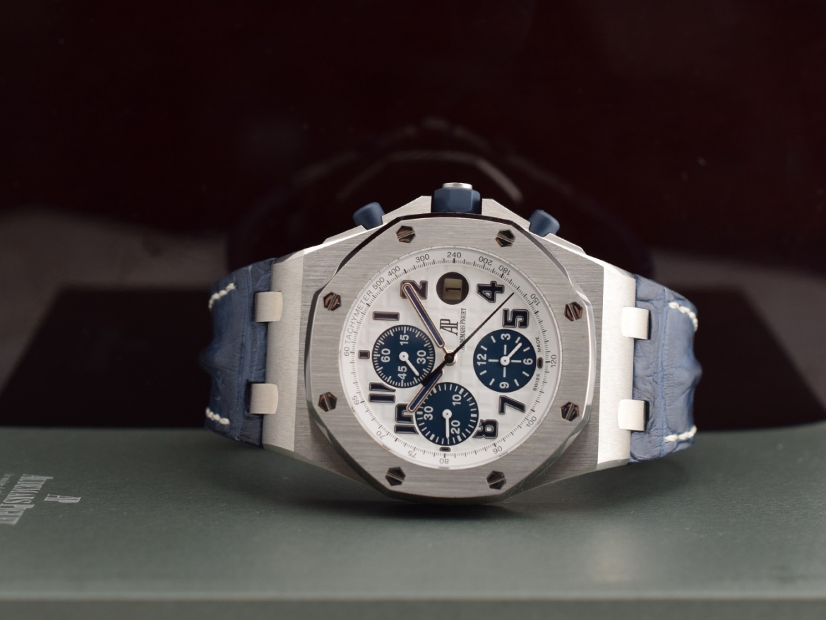 26170ST Chronograph Certified Navy - Like New 2008