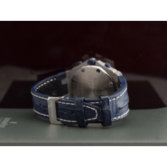 26170ST Chronograph Certified Navy - Like New 2008