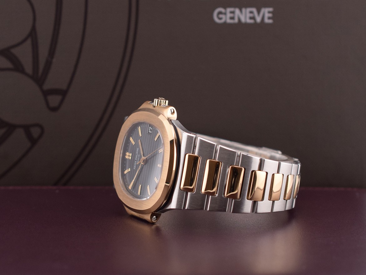 3800/1 Sigma First Generation Black Date - Like new Box/Extract Patek