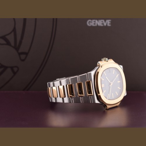 3800/1 Sigma First Generation Black Date - Like new Box/Extract Patek