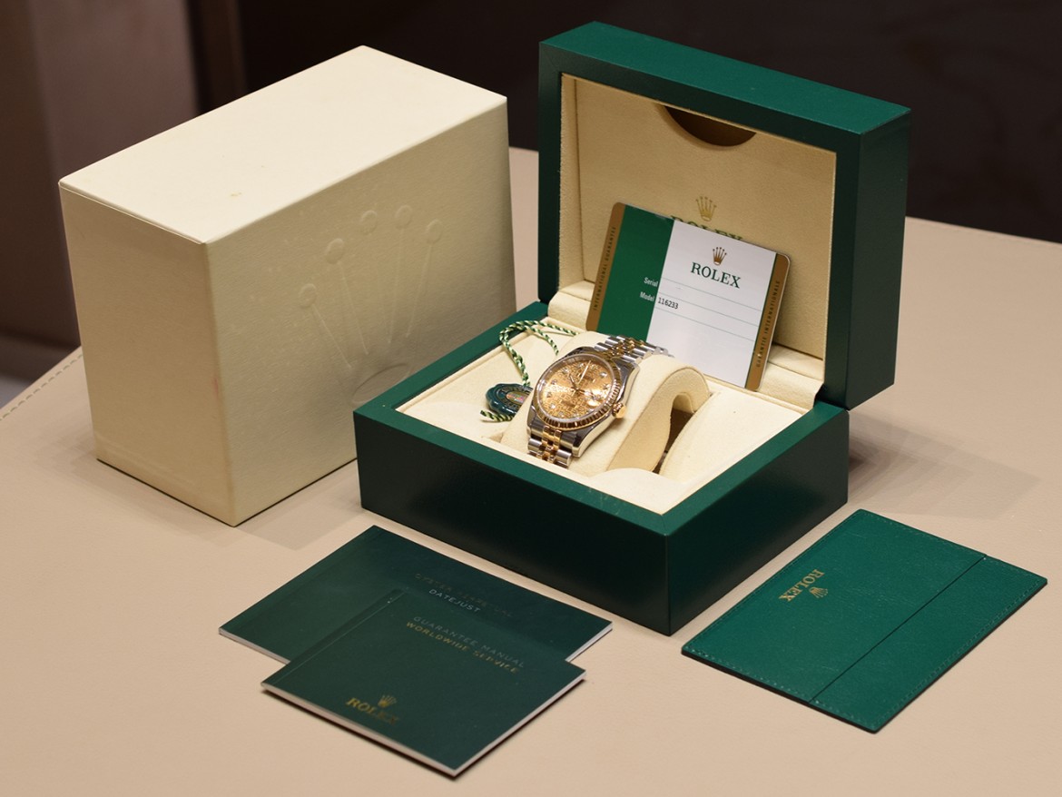 116233 36mm 2014 Gold Dial With Big Diamonds - Full Set