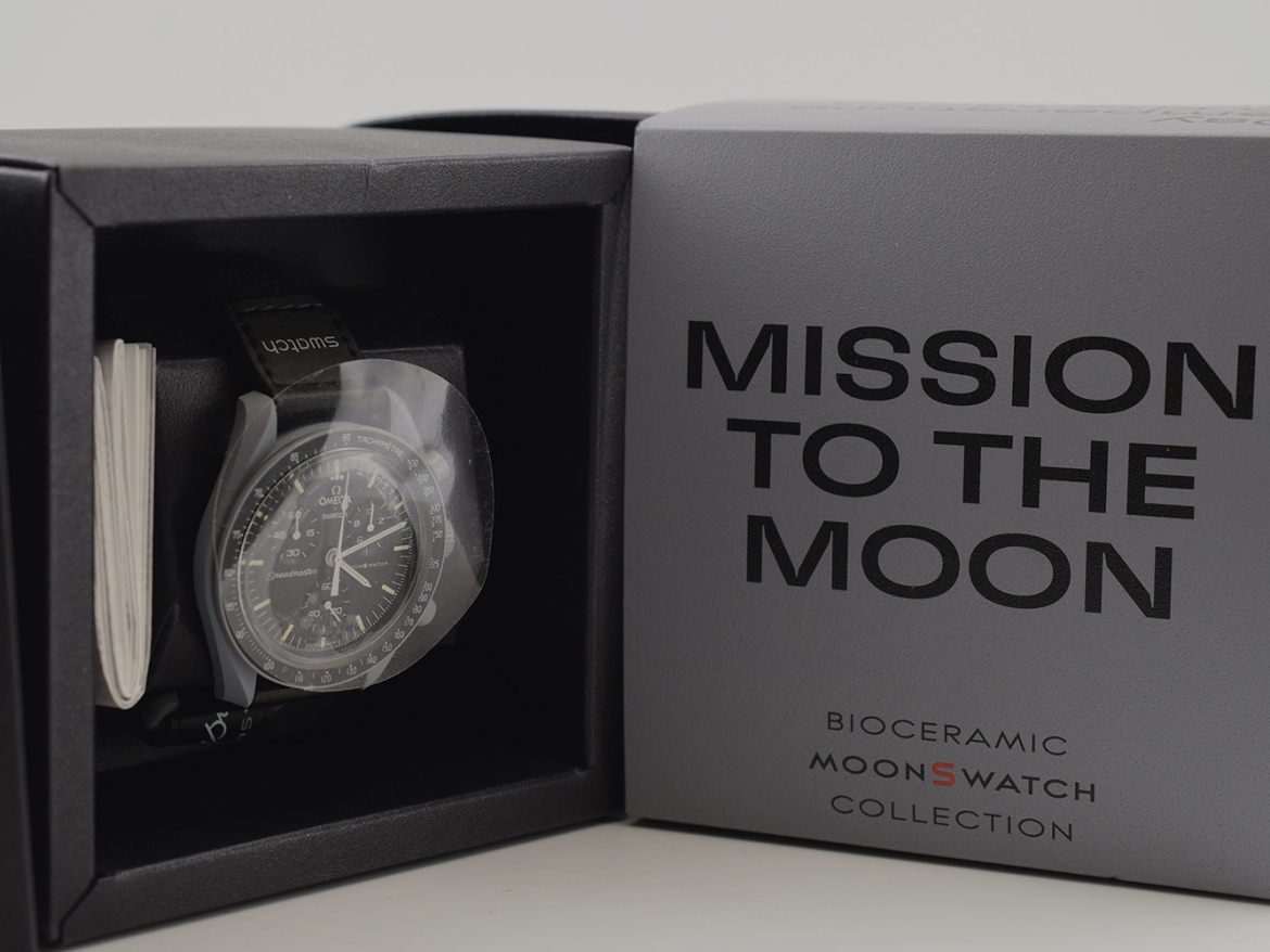 MOONSWATCH MISSION TO THE MOON