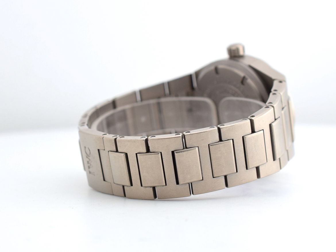 IW322702 Ingenieur Limited edition Titanium