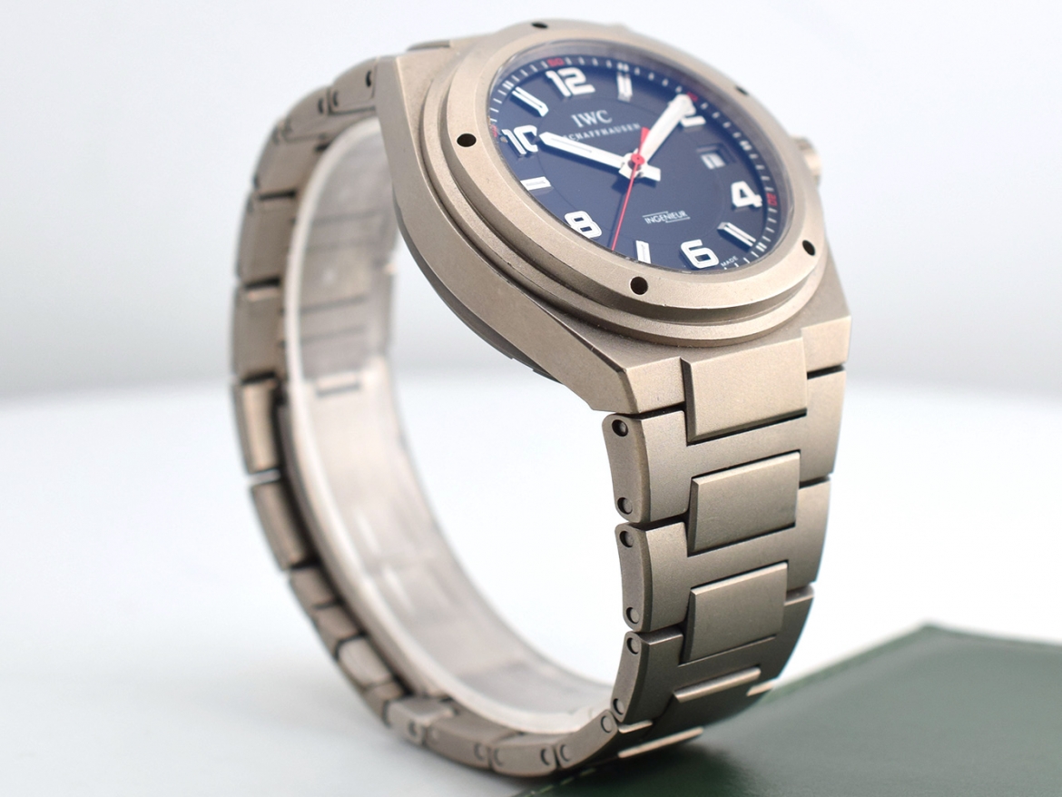 IW322702 Ingenieur Limited edition Titanium